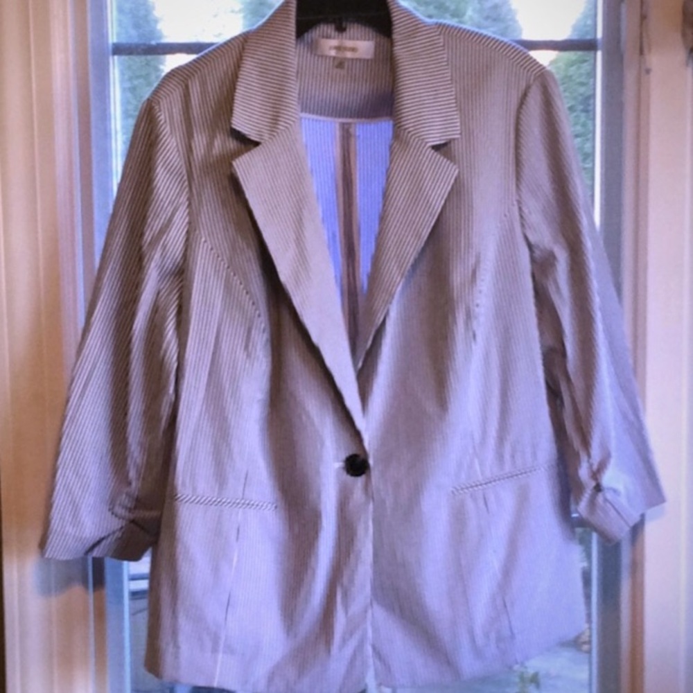 Jones Studio Seersucker Striped Blazer Jacket